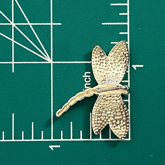 Dragonfly Pendant Yellow Green Abalone Wings On Silver Tone Metal - Picture 8 of 9